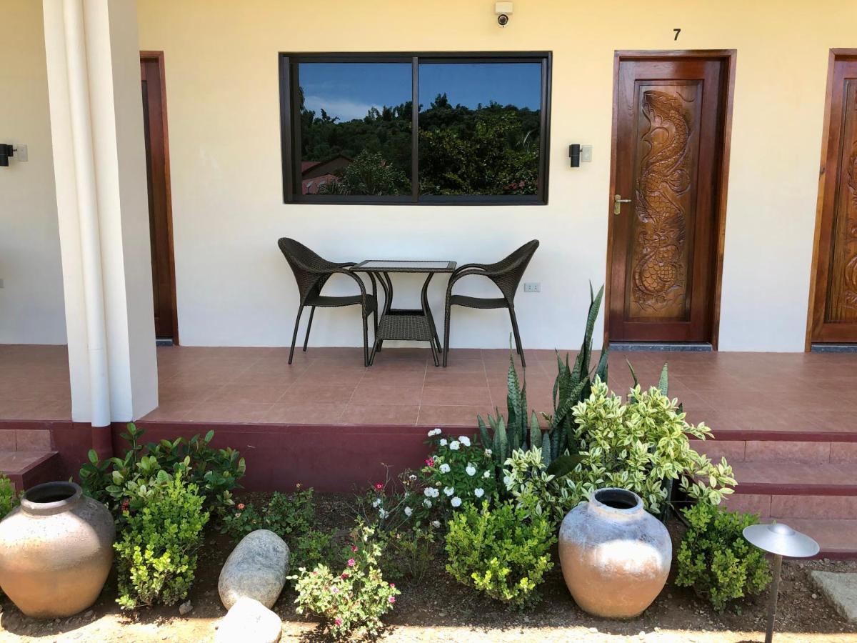 Strutz Art Garden Resort Bangued Eksteriør billede