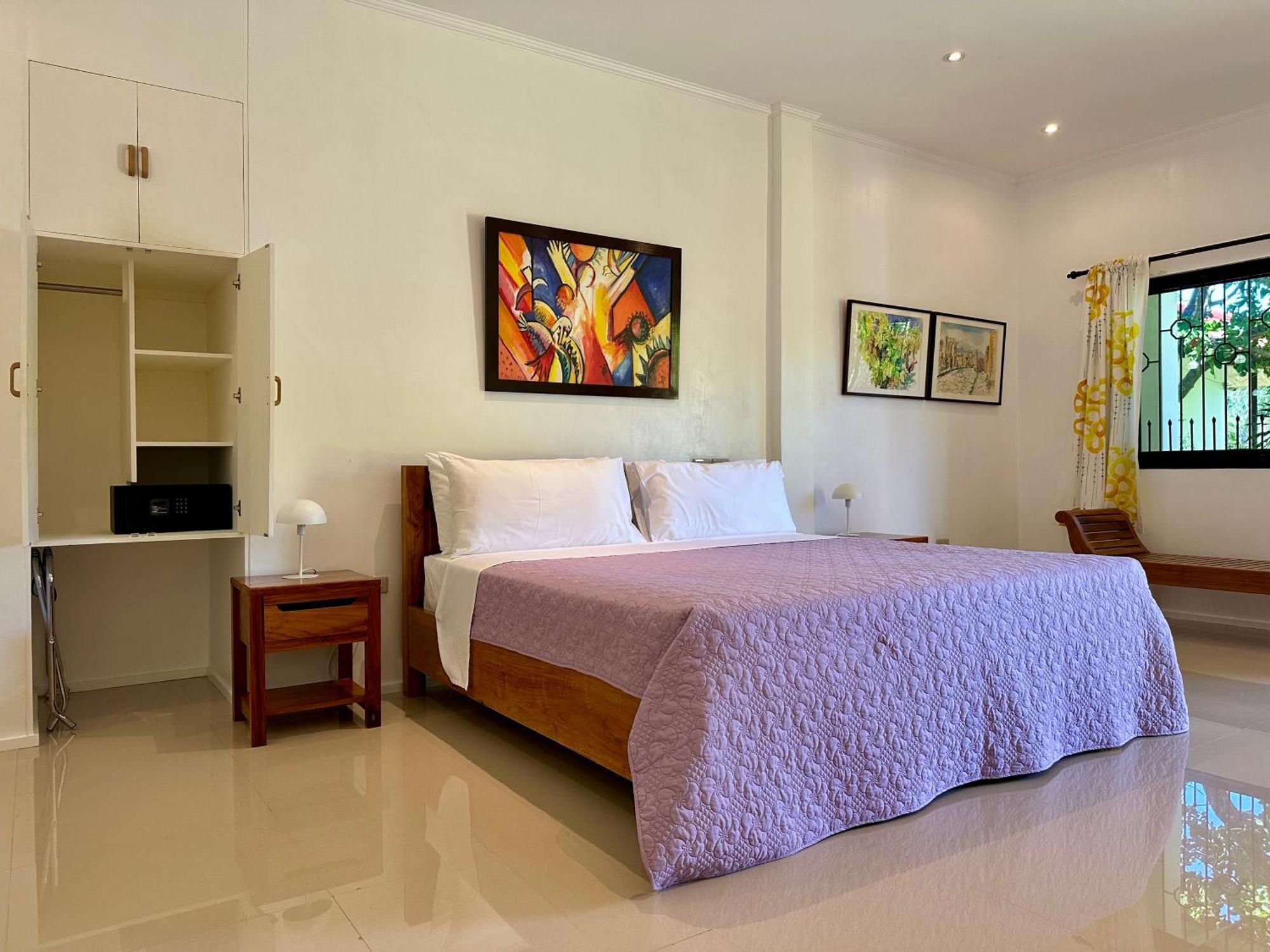 Strutz Art Garden Resort Bangued Eksteriør billede
